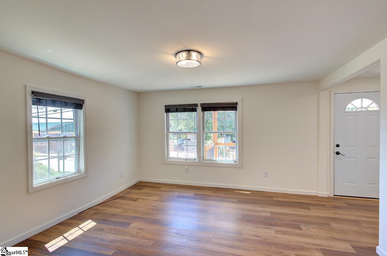 109 Rebecca Street Greenville, SC 29607