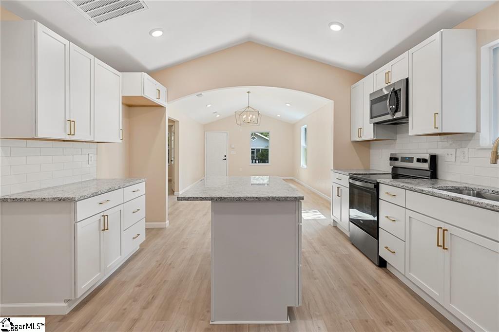 504 Piedmont Avenue Anderson, SC 29621