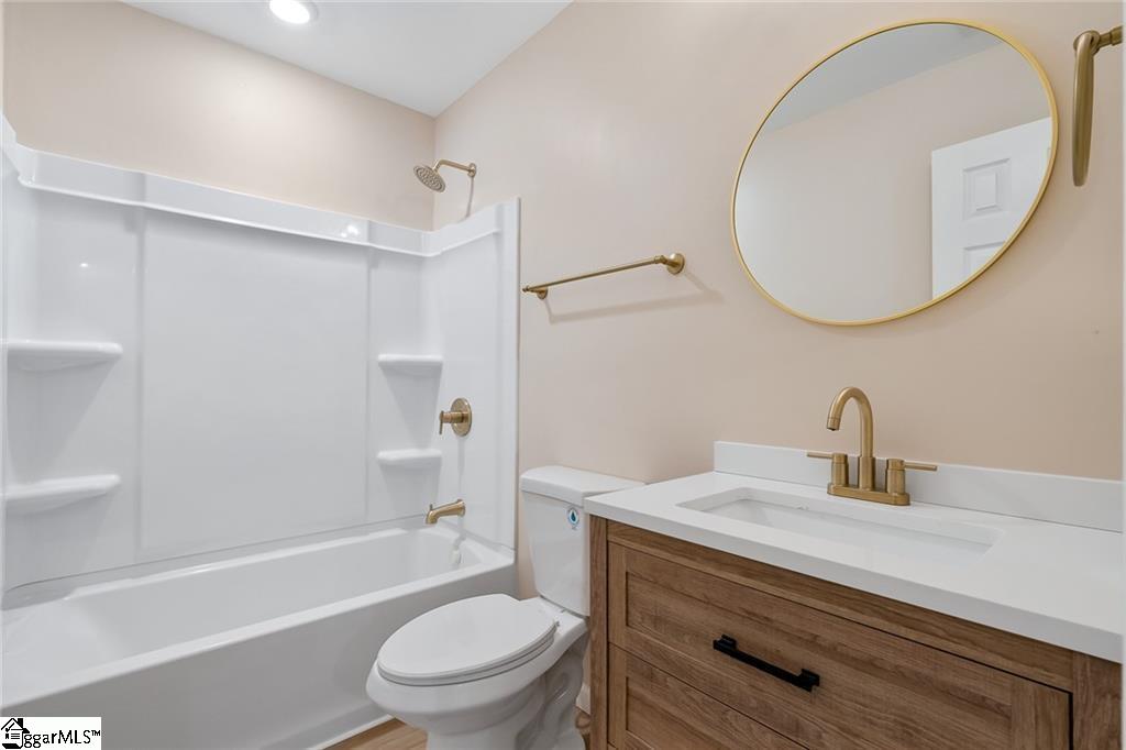 504 Piedmont Avenue Anderson, SC 29621