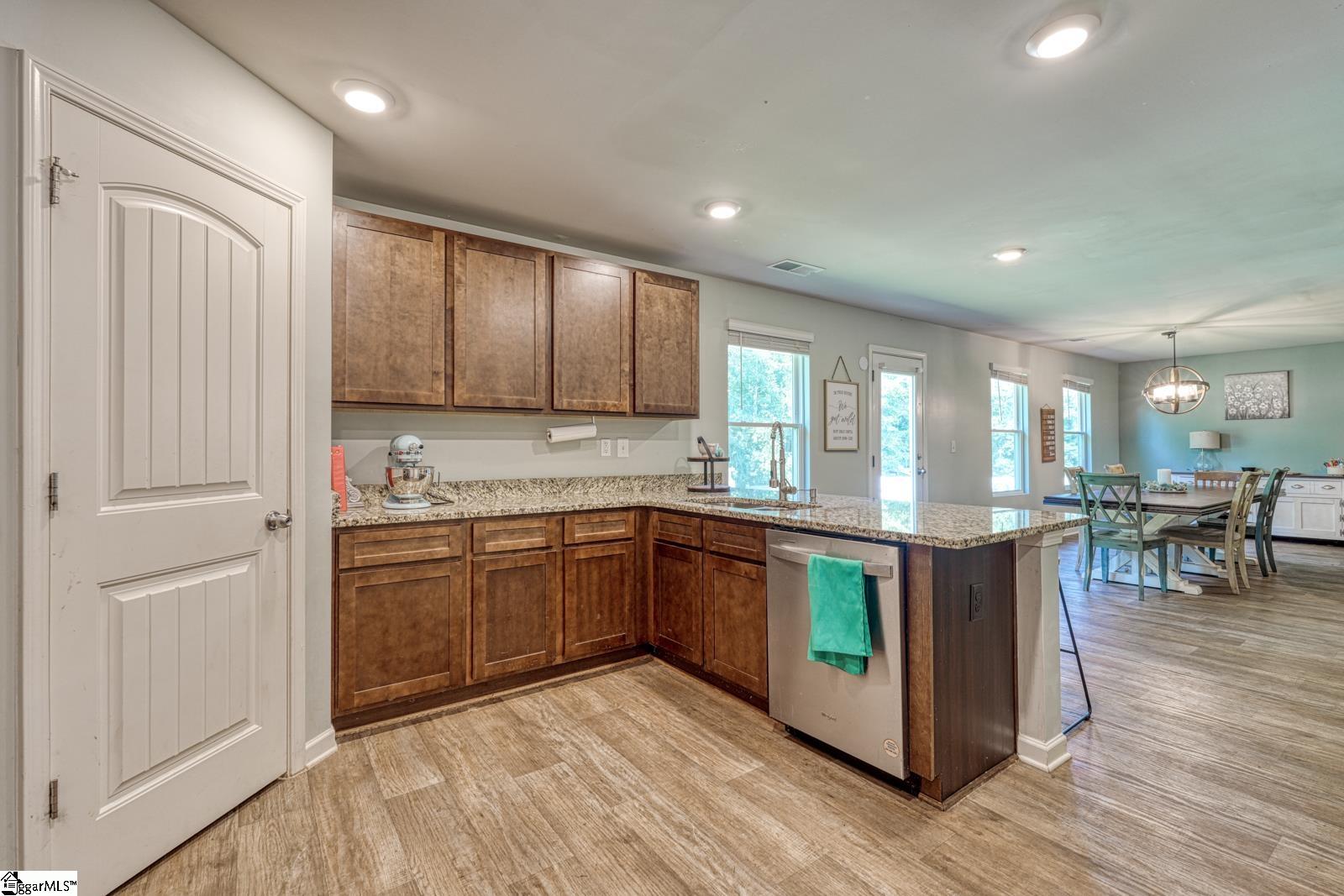 1281 Twin Bridge Road Gaffney, SC 29341