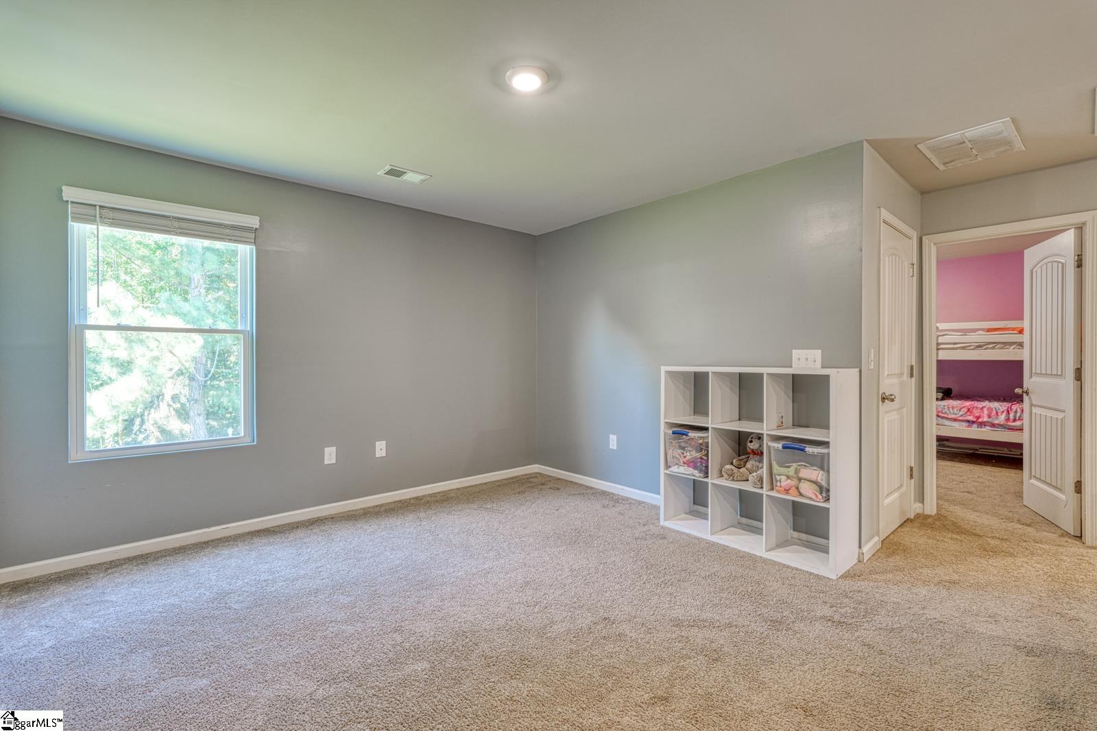 1281 Twin Bridge Road Gaffney, SC 29341