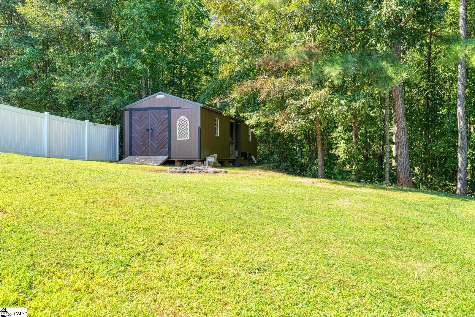 1281 Twin Bridge Road Gaffney, SC 29341