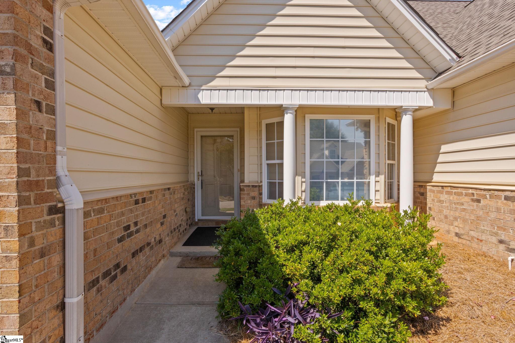 209 Stewarts Landing Boiling Springs, SC 29316