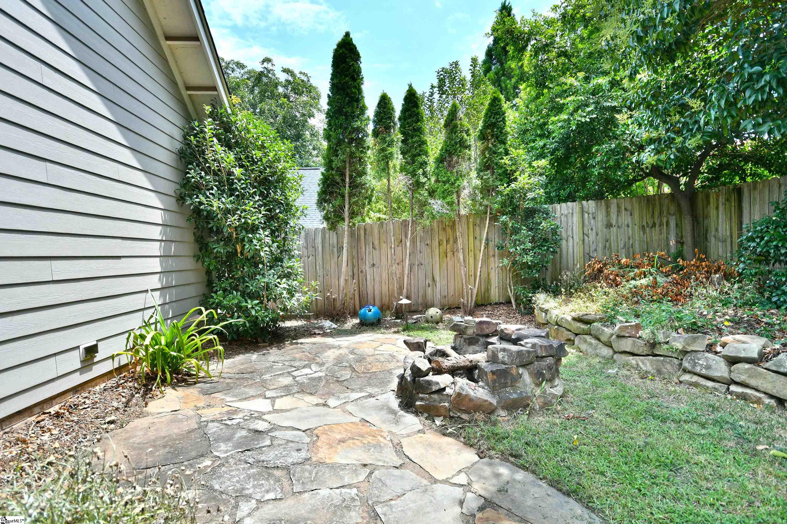 315 Croft Street Greenville, SC 29609-5402