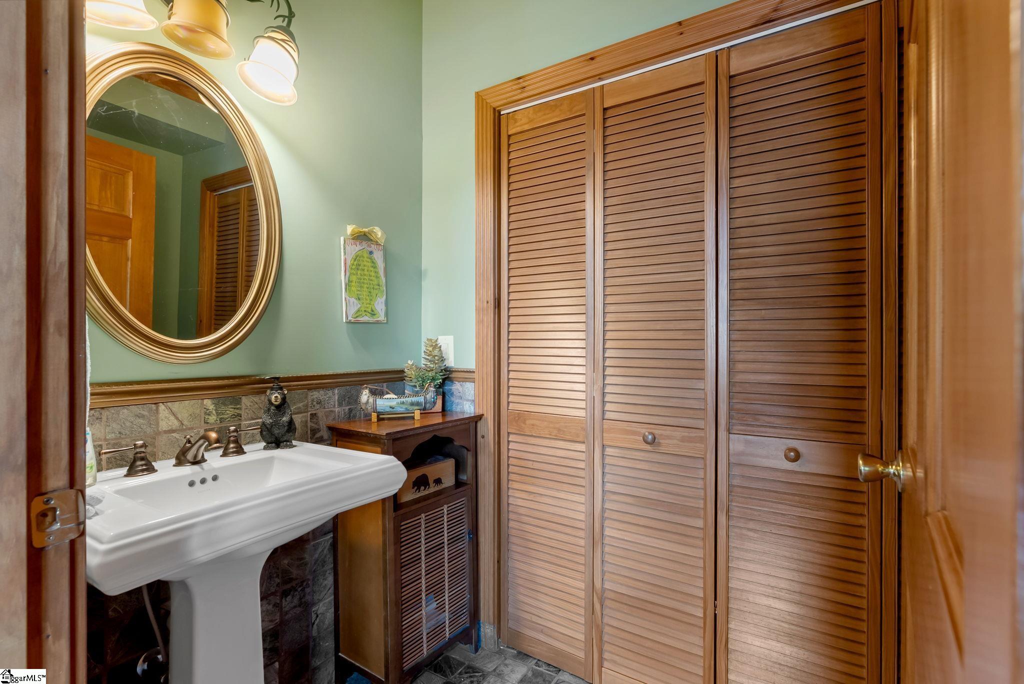 103 Cato Court Six Mile, SC 29685