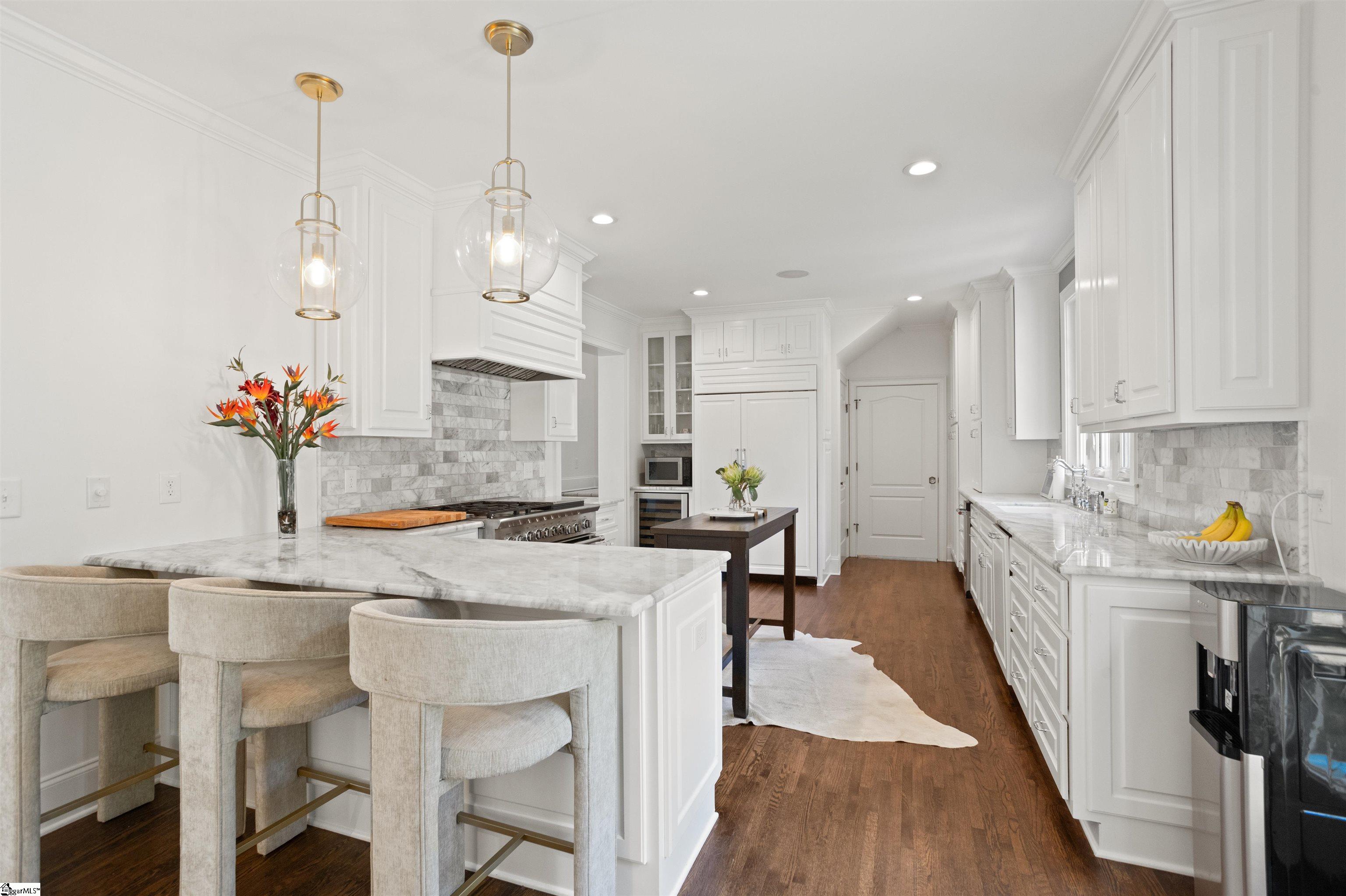32 Country Club Drive Greenville, SC 29605