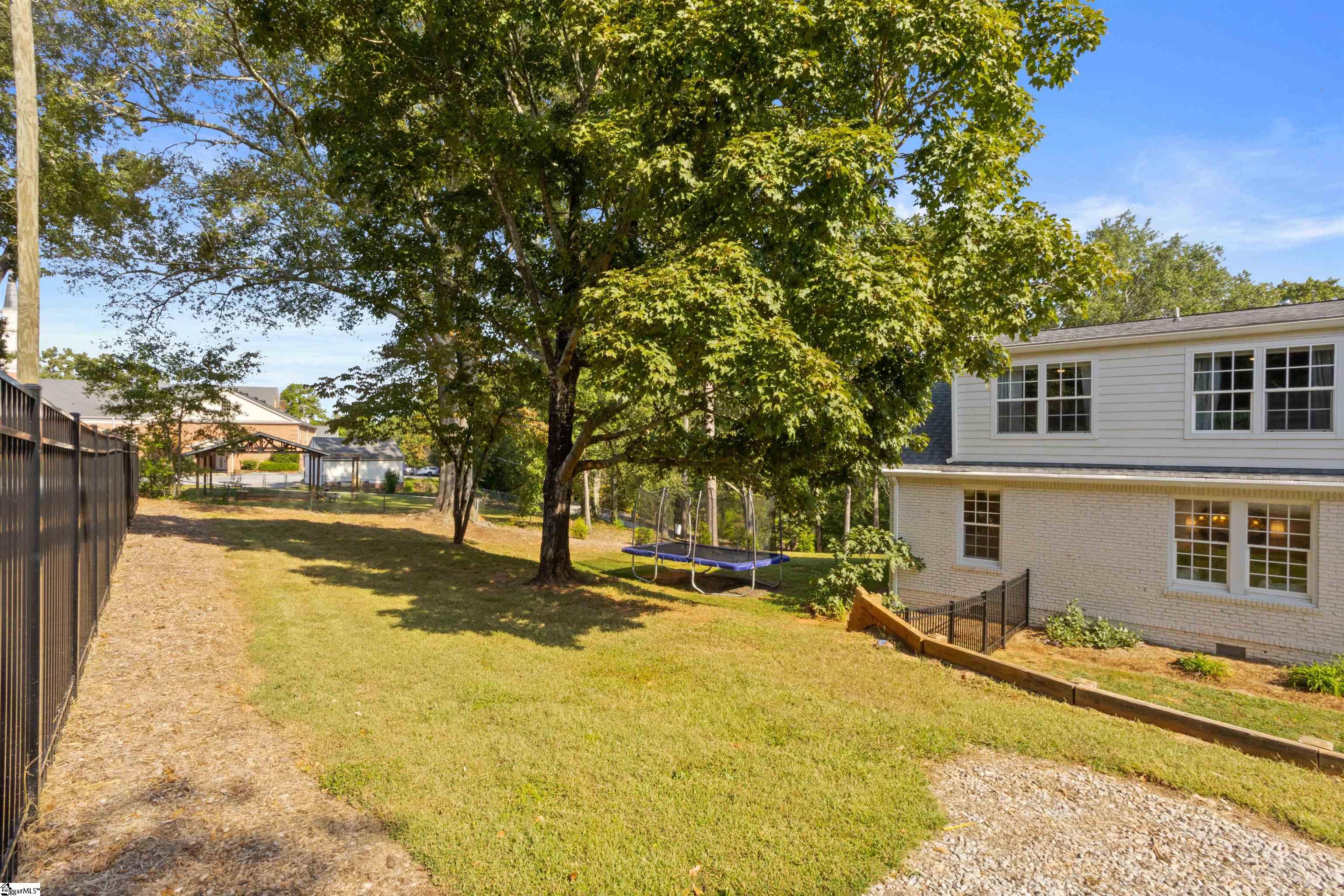 32 Country Club Drive Greenville, SC 29605