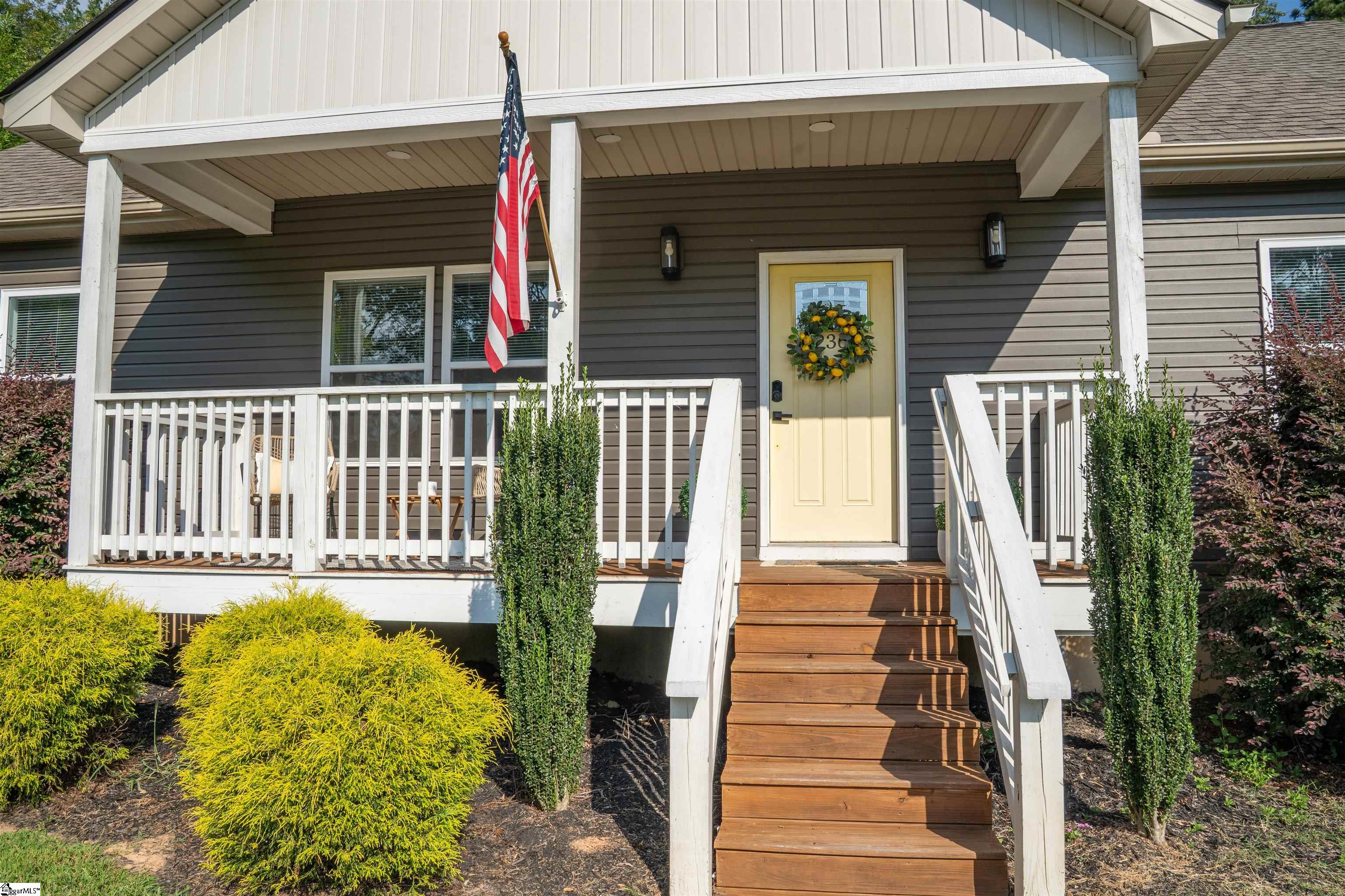 236 Stone Avenue Woodruff, SC 29388
