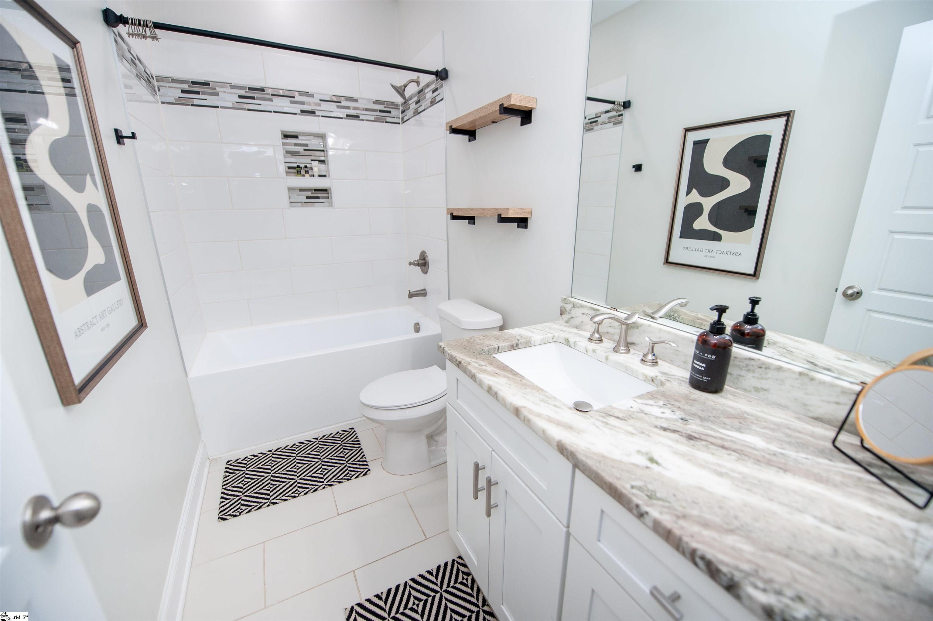 236 Stone Avenue Woodruff, SC 29388