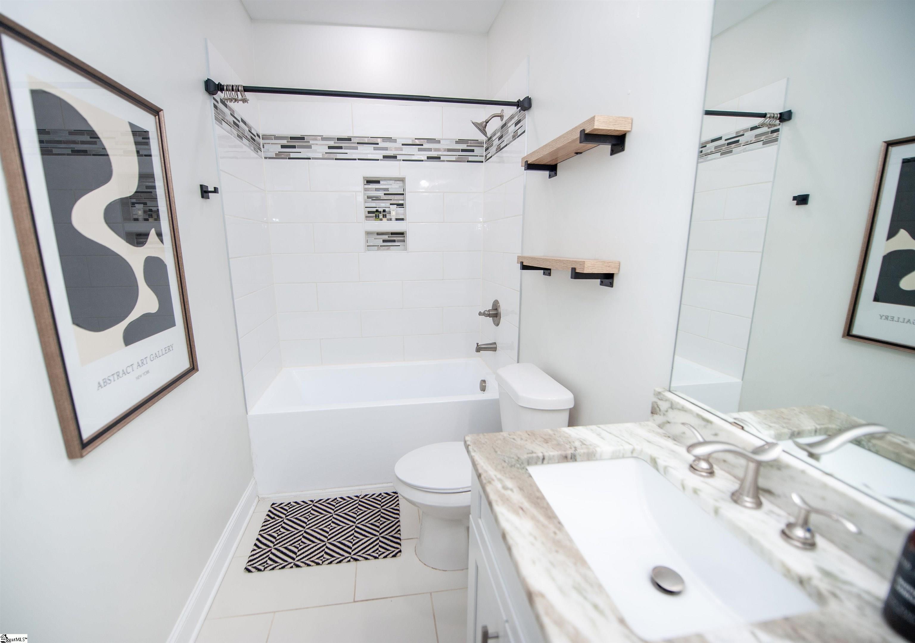 236 Stone Avenue Woodruff, SC 29388