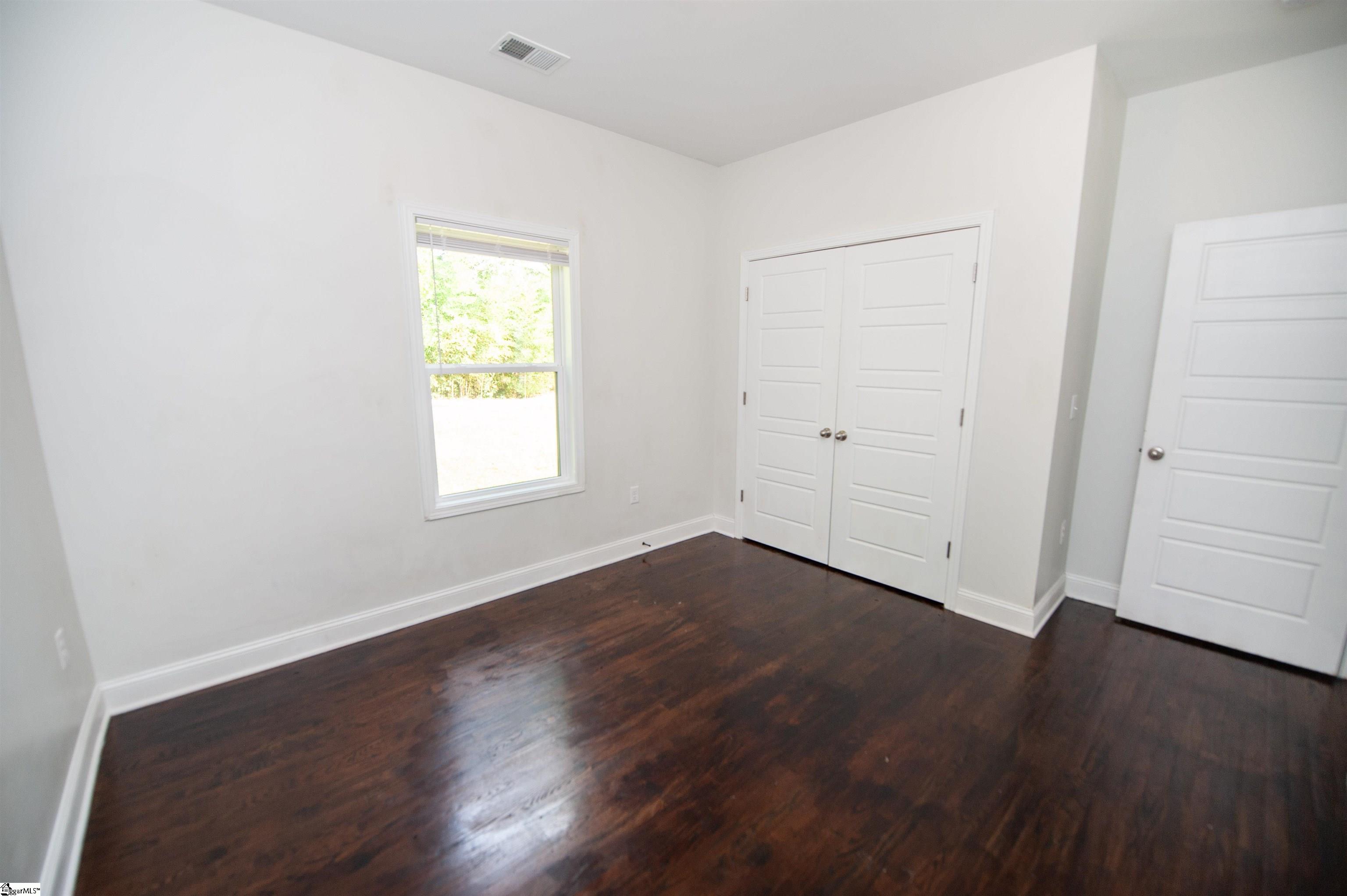 236 Stone Avenue Woodruff, SC 29388