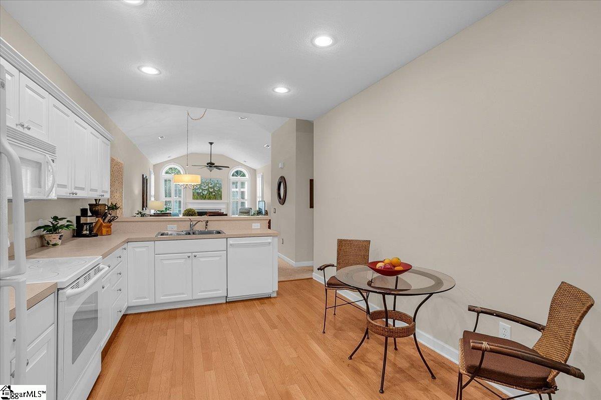 75 Fudora Circle Simpsonville, SC 29681