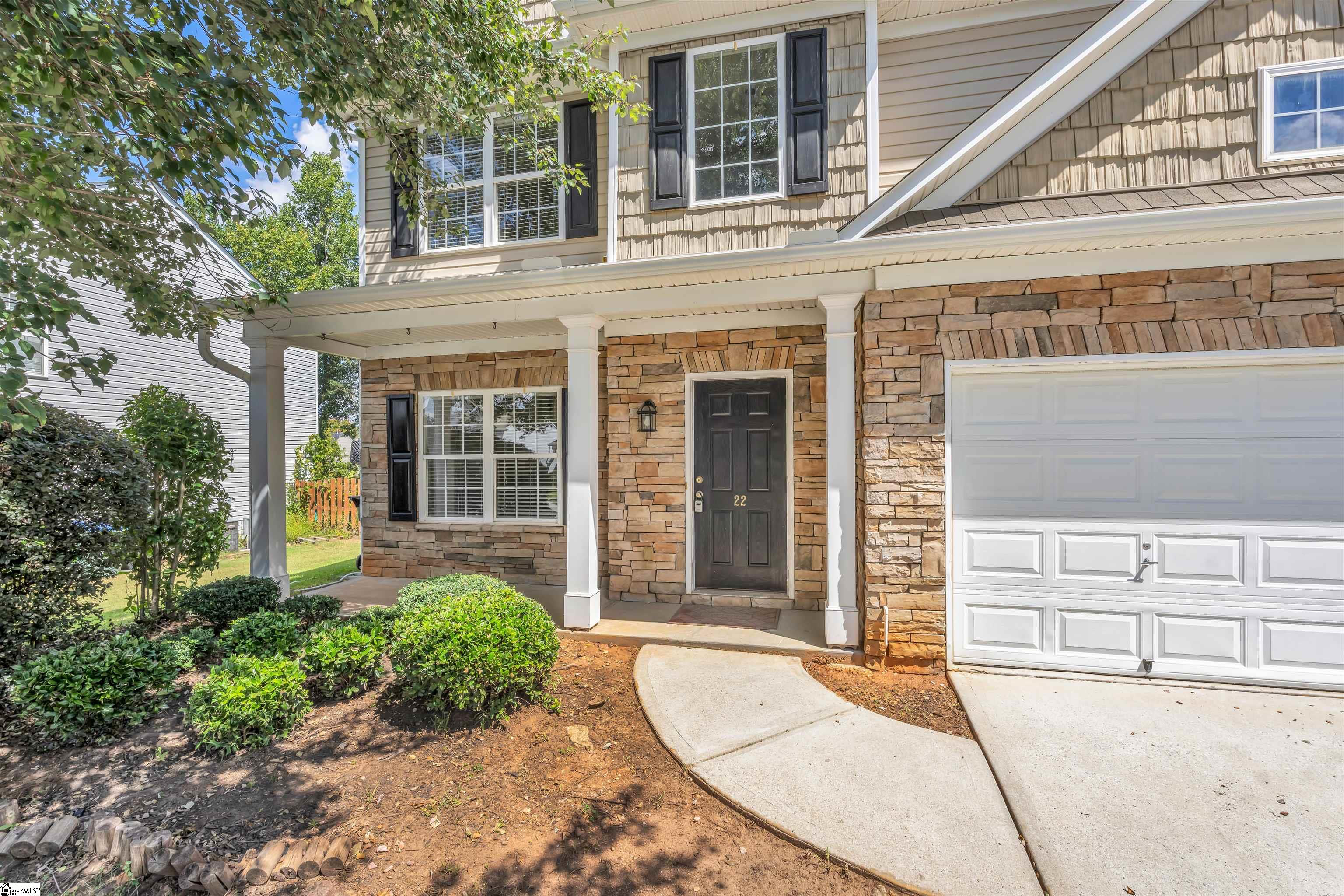 22 Golden Acre Court Simpsonville, SC 29681