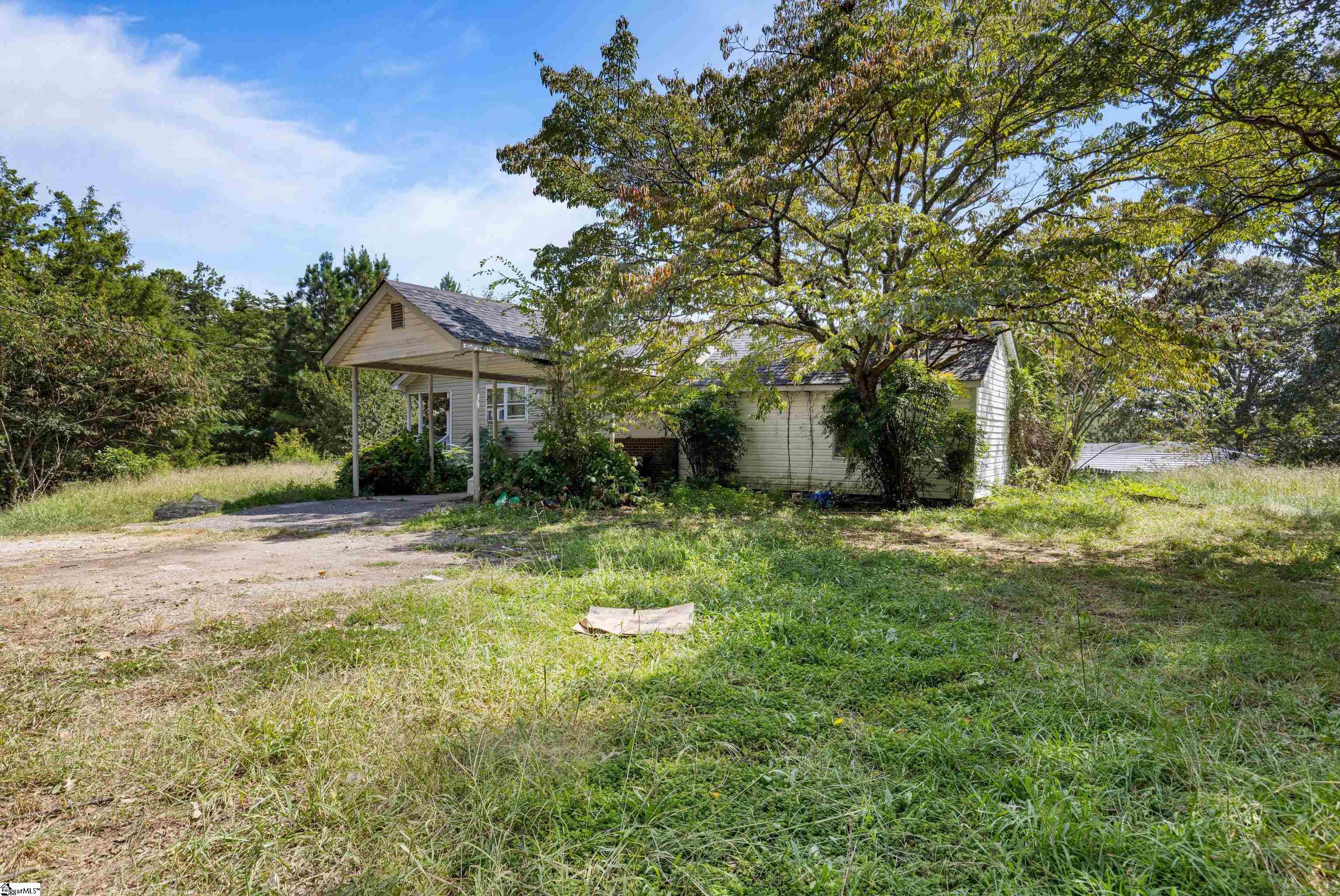 270 Rocky Ridge Road Enoree, SC 29335