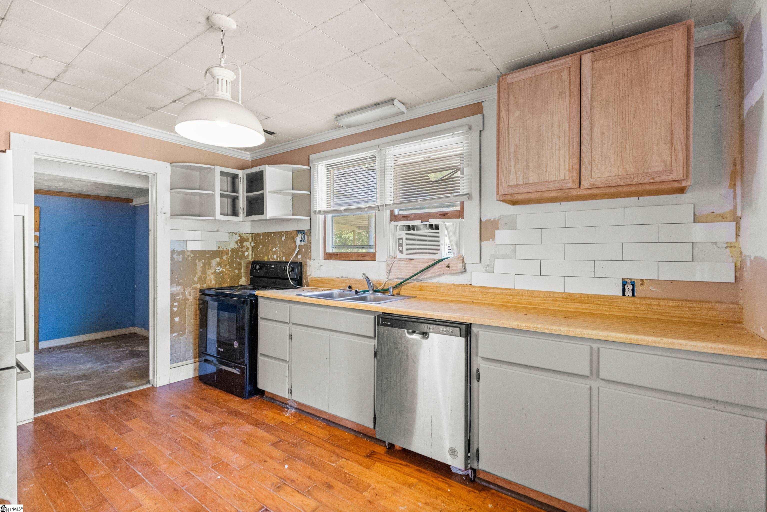 270 Rocky Ridge Road Enoree, SC 29335
