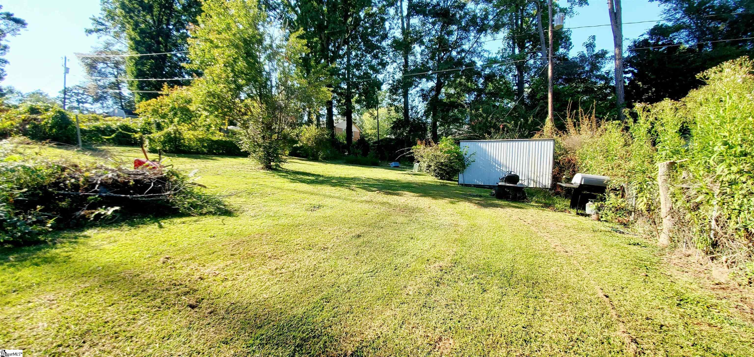 522 Hemlock Drive Boiling Springs, SC 29316