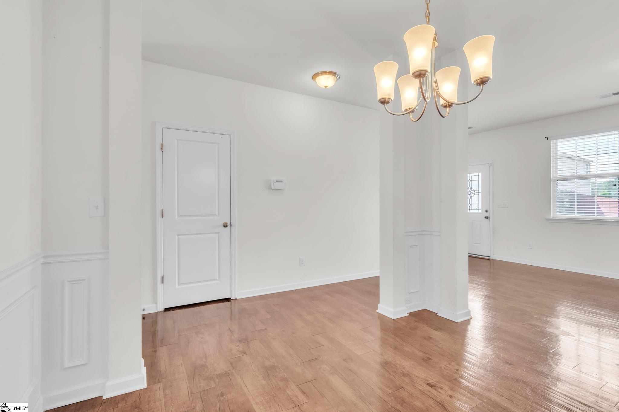 1008 Louvale Court Simpsonville, SC 29681