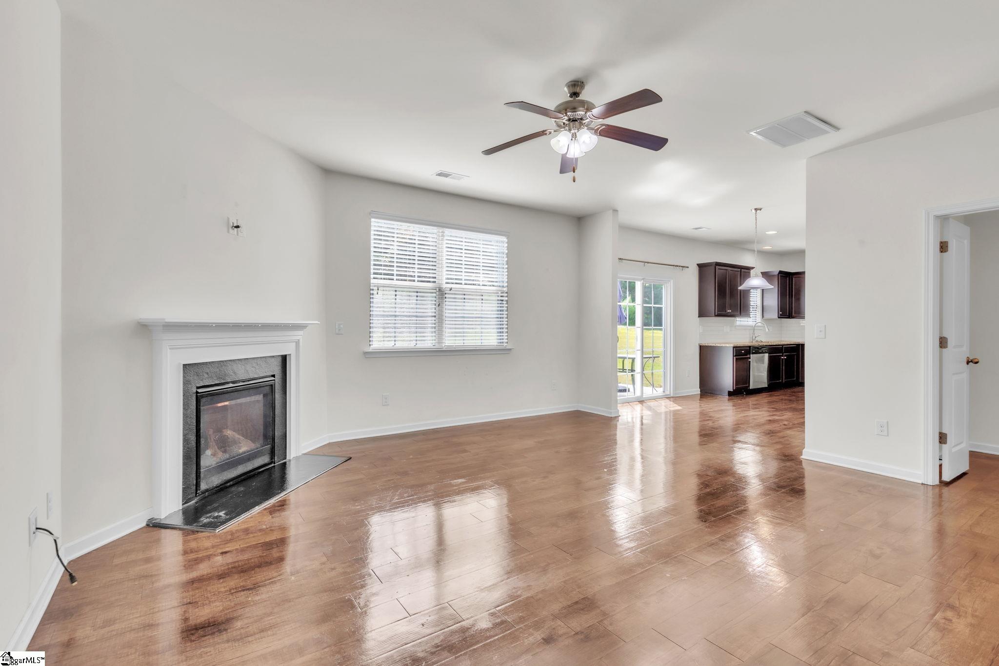 1008 Louvale Court Simpsonville, SC 29681