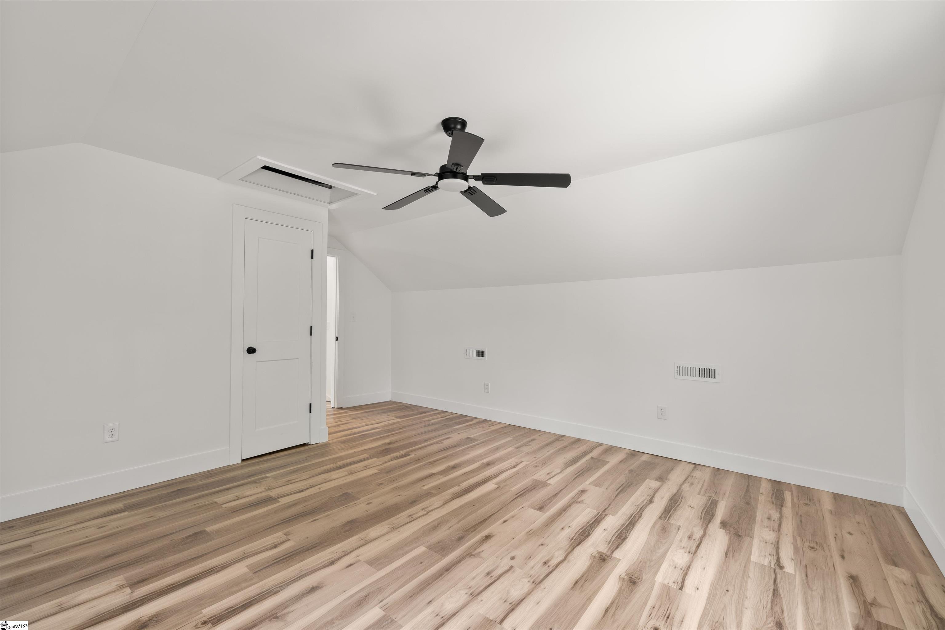 221 Calvert Street Spartanburg, SC 29307