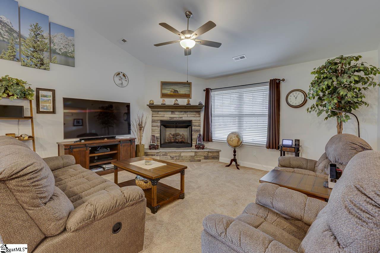 248 Abelia Meadows Drive Piedmont, SC 29673