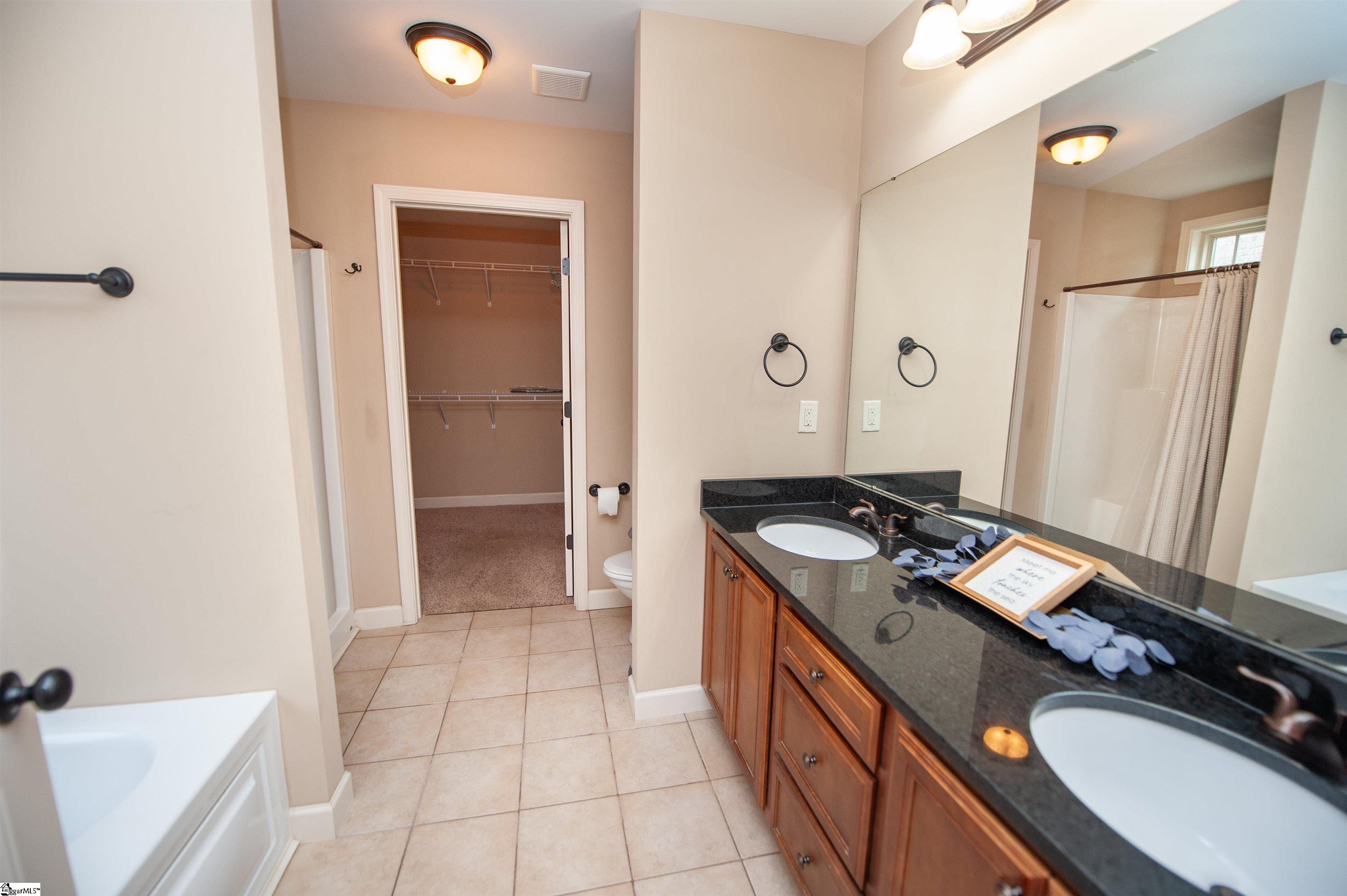 215 Longmont Drive Boiling Springs, SC 29316