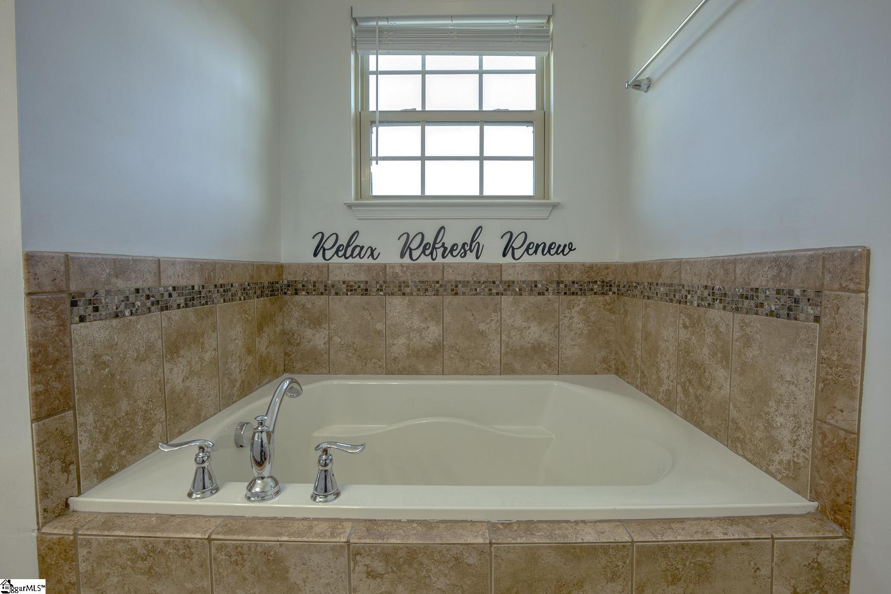 105 Chestatee Court Simpsonville, SC 29680