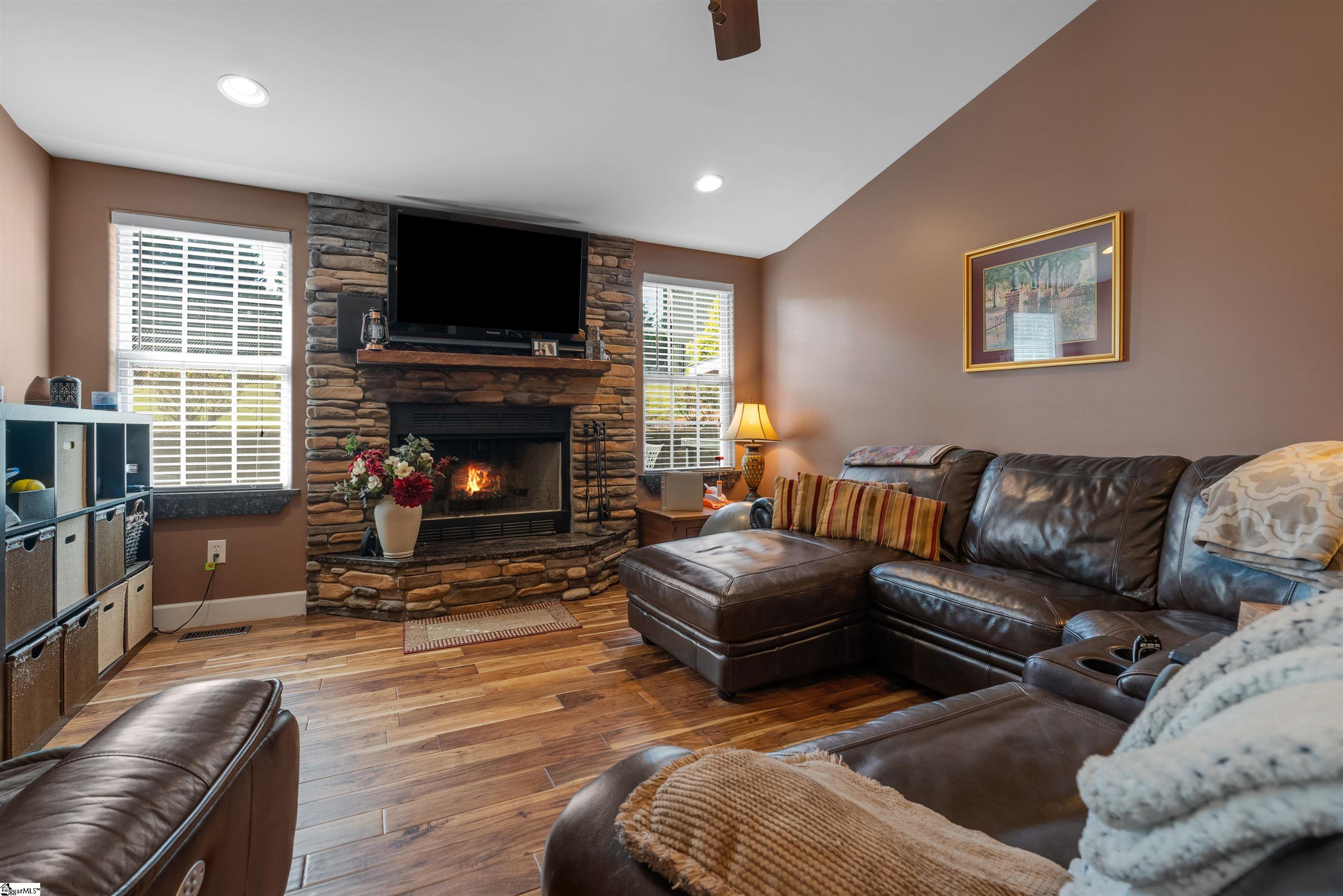 1216 White Road Piedmont, SC 29673