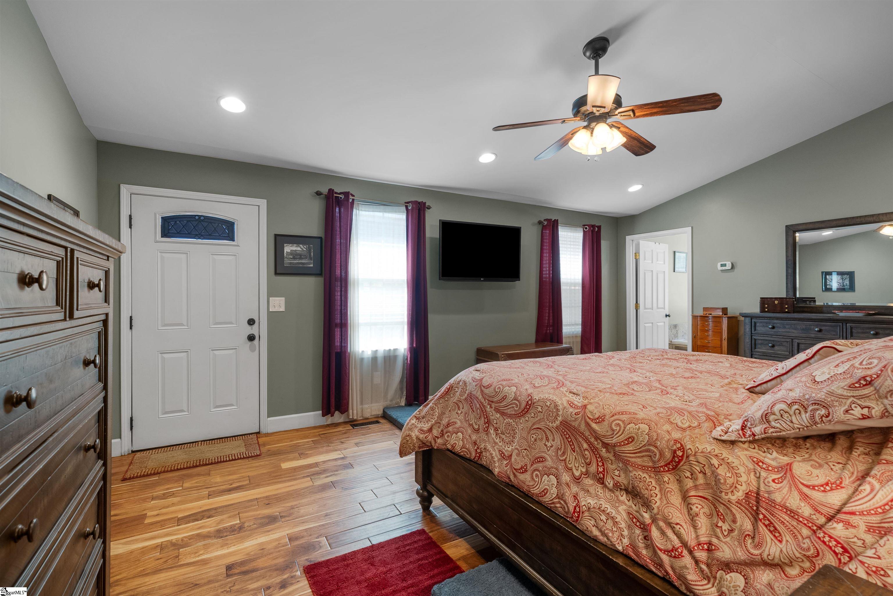 1216 White Road Piedmont, SC 29673
