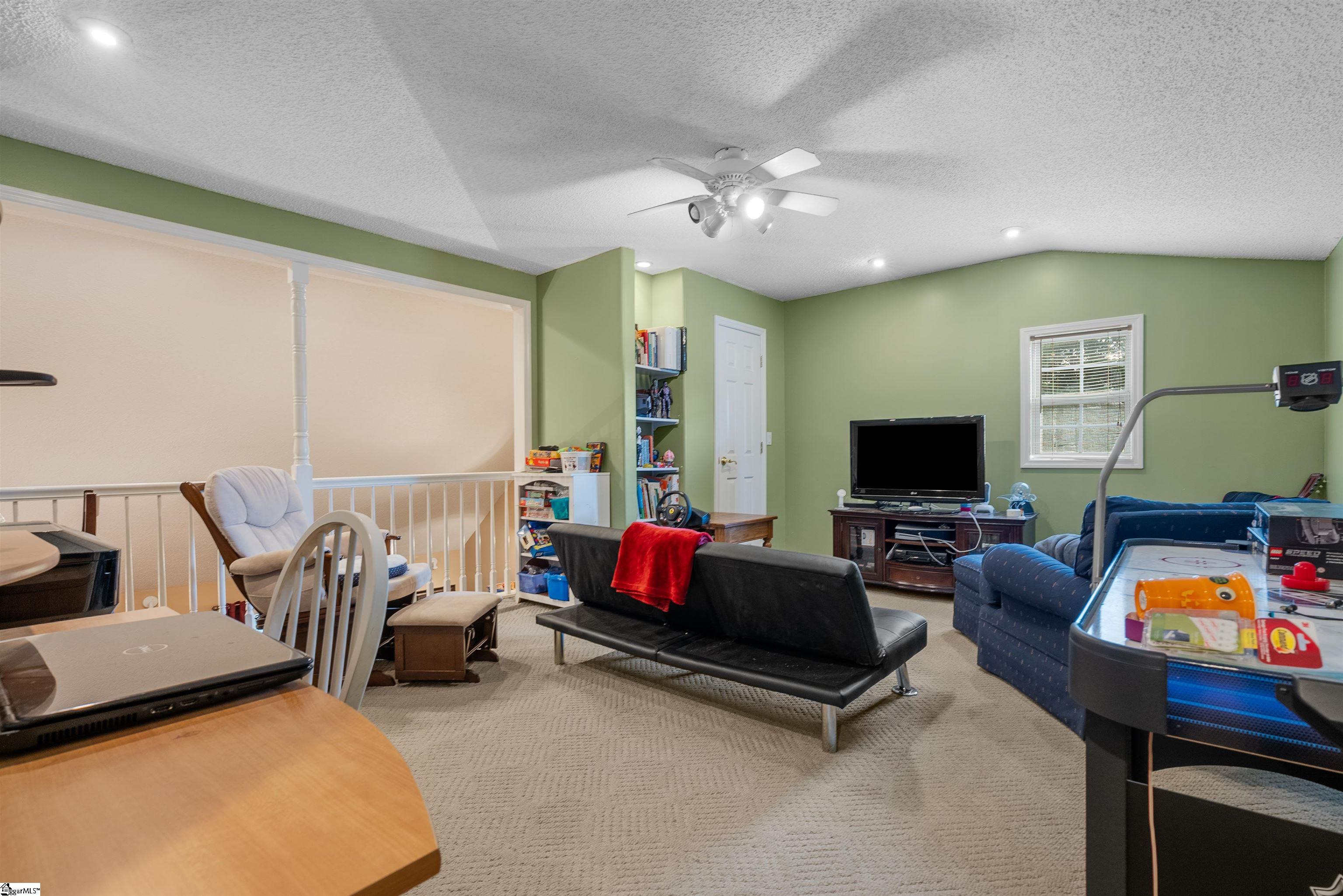 1216 White Road Piedmont, SC 29673