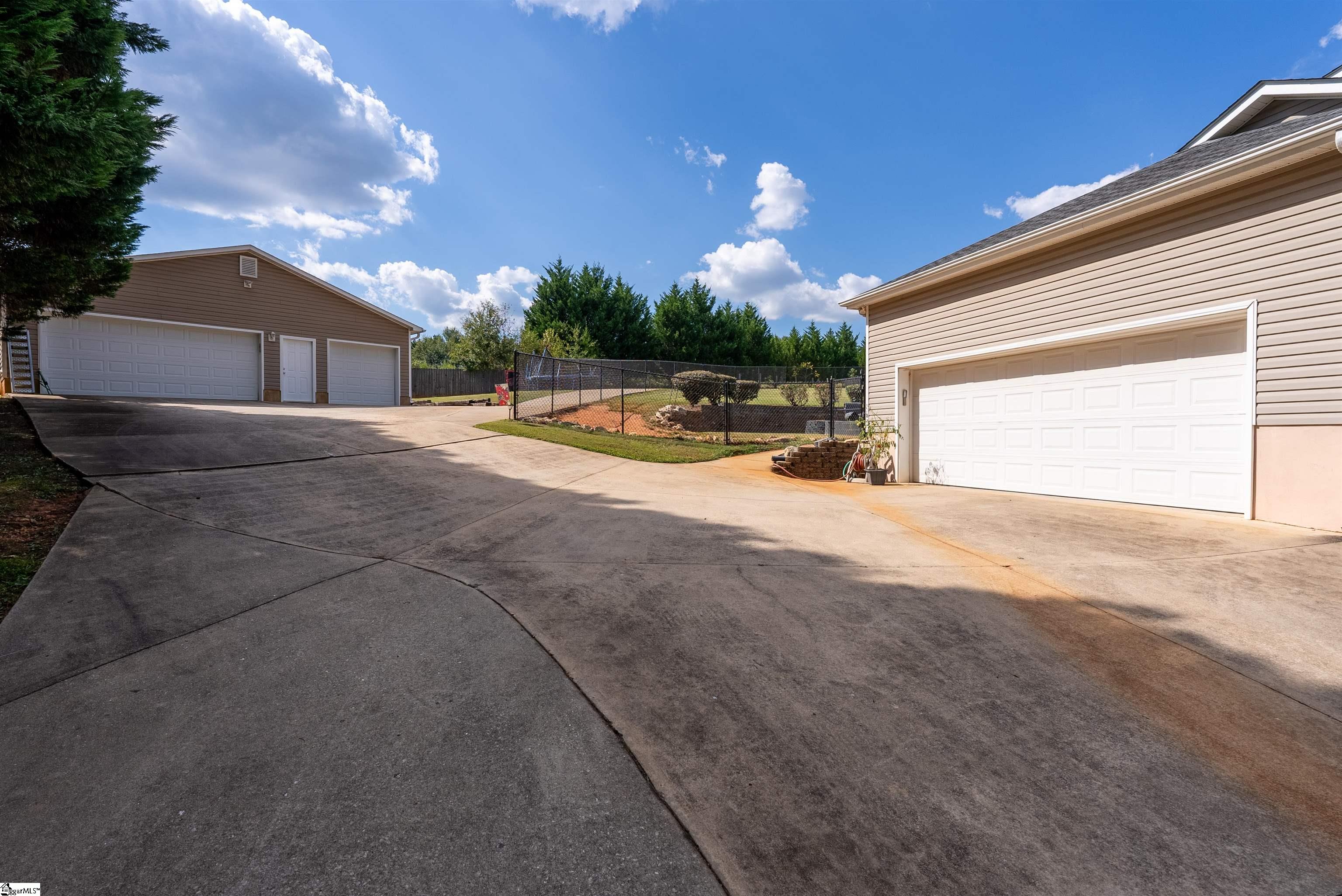 1216 White Road Piedmont, SC 29673