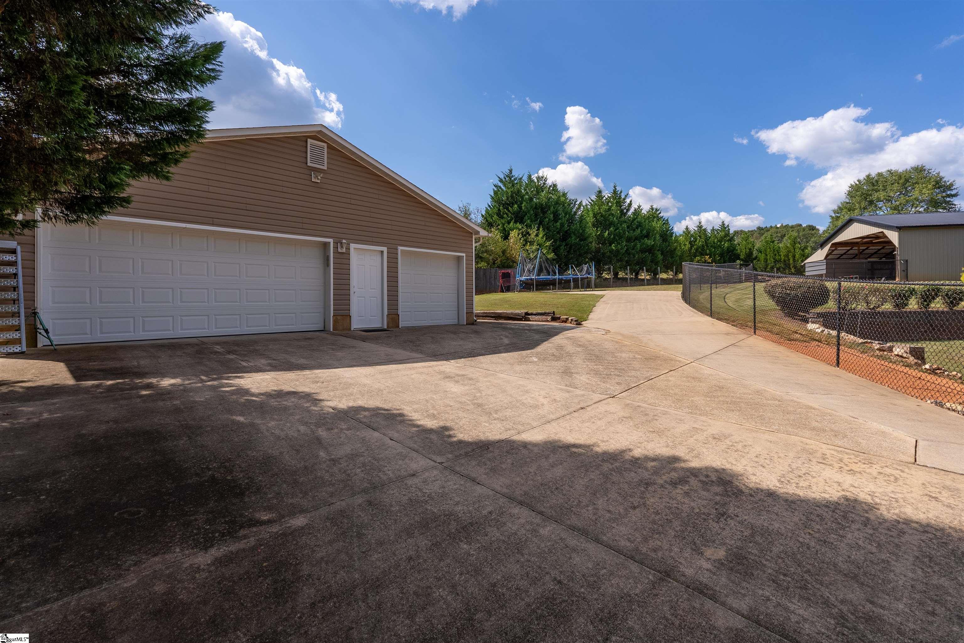 1216 White Road Piedmont, SC 29673