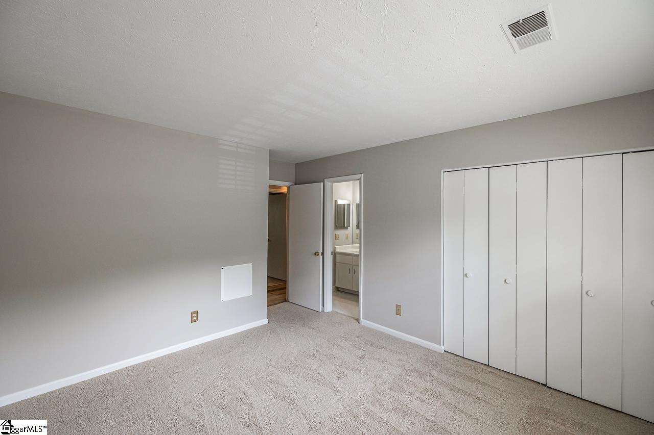 34 Summercreek Drive Spartanburg, SC 29307