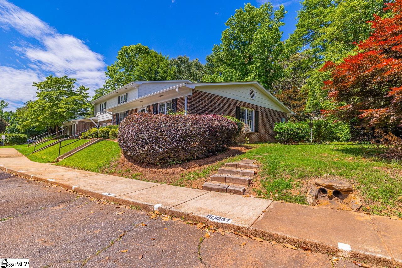 34 Summercreek Drive Spartanburg, SC 29307
