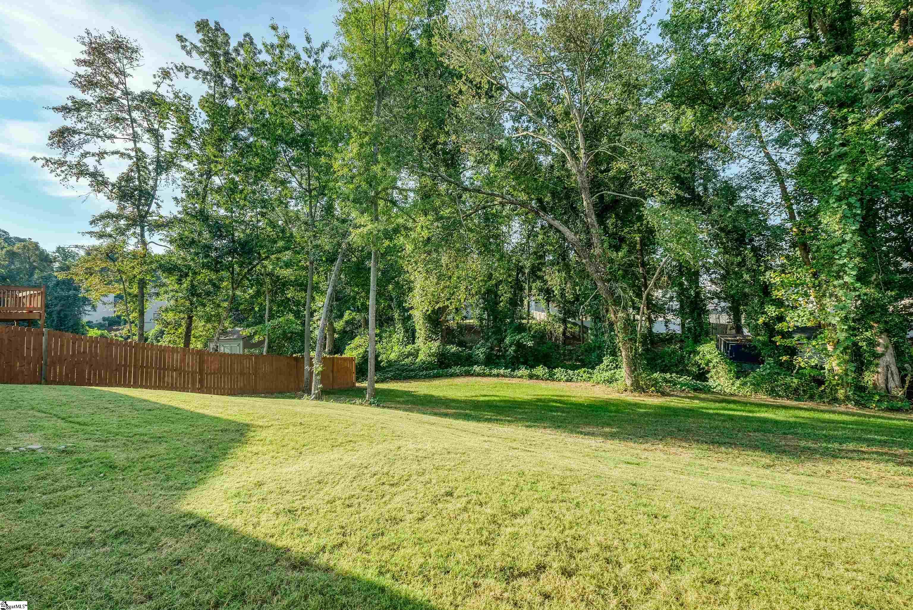 1328 Shoresbrook Road Spartanburg, SC 29301