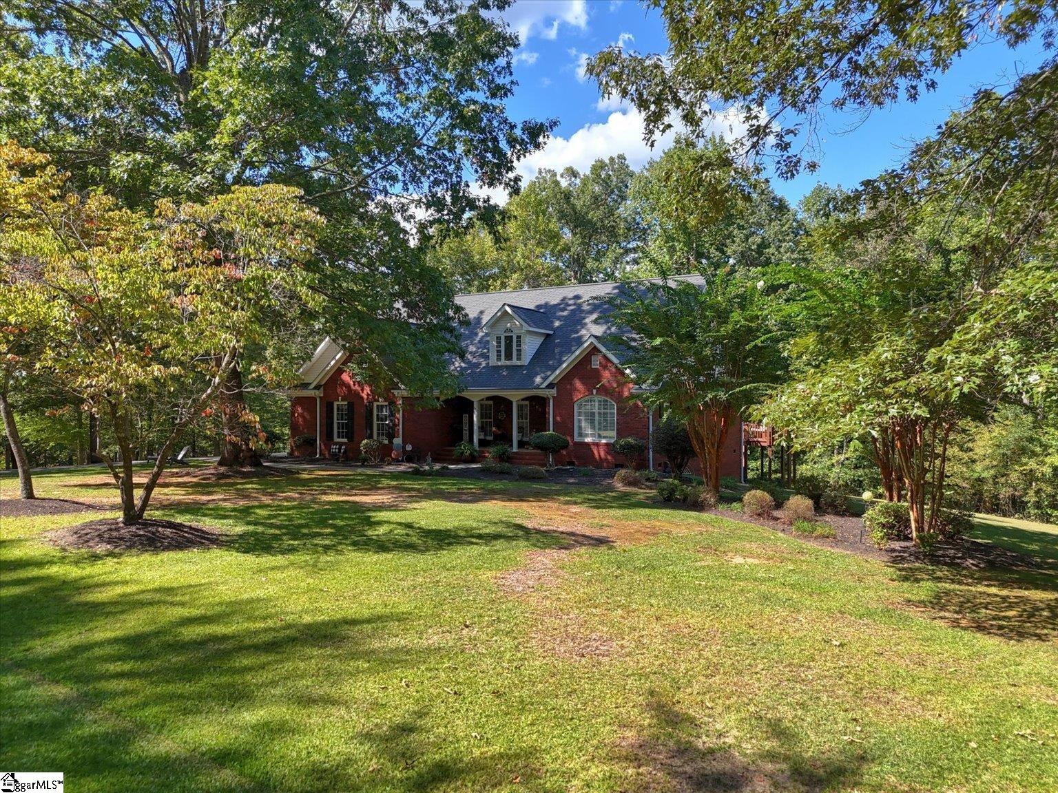 190 Heritage Drive Pickens, SC 29671