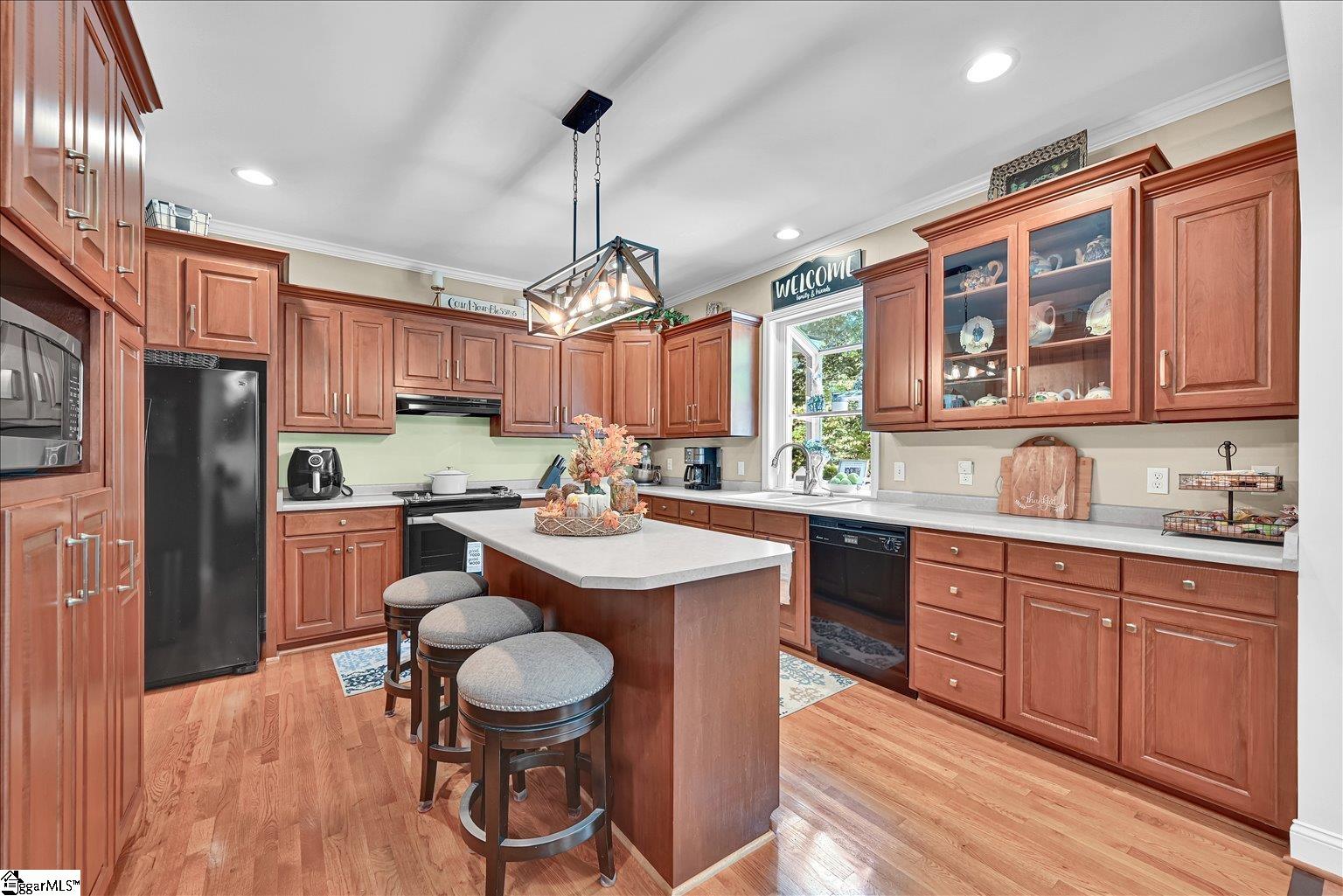 190 Heritage Drive Pickens, SC 29671