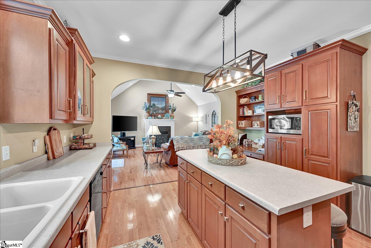 190 Heritage Drive Pickens, SC 29671