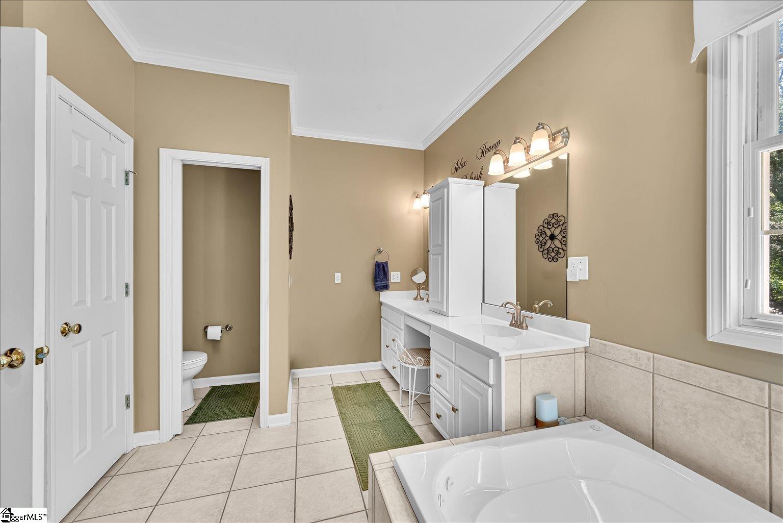 190 Heritage Drive Pickens, SC 29671