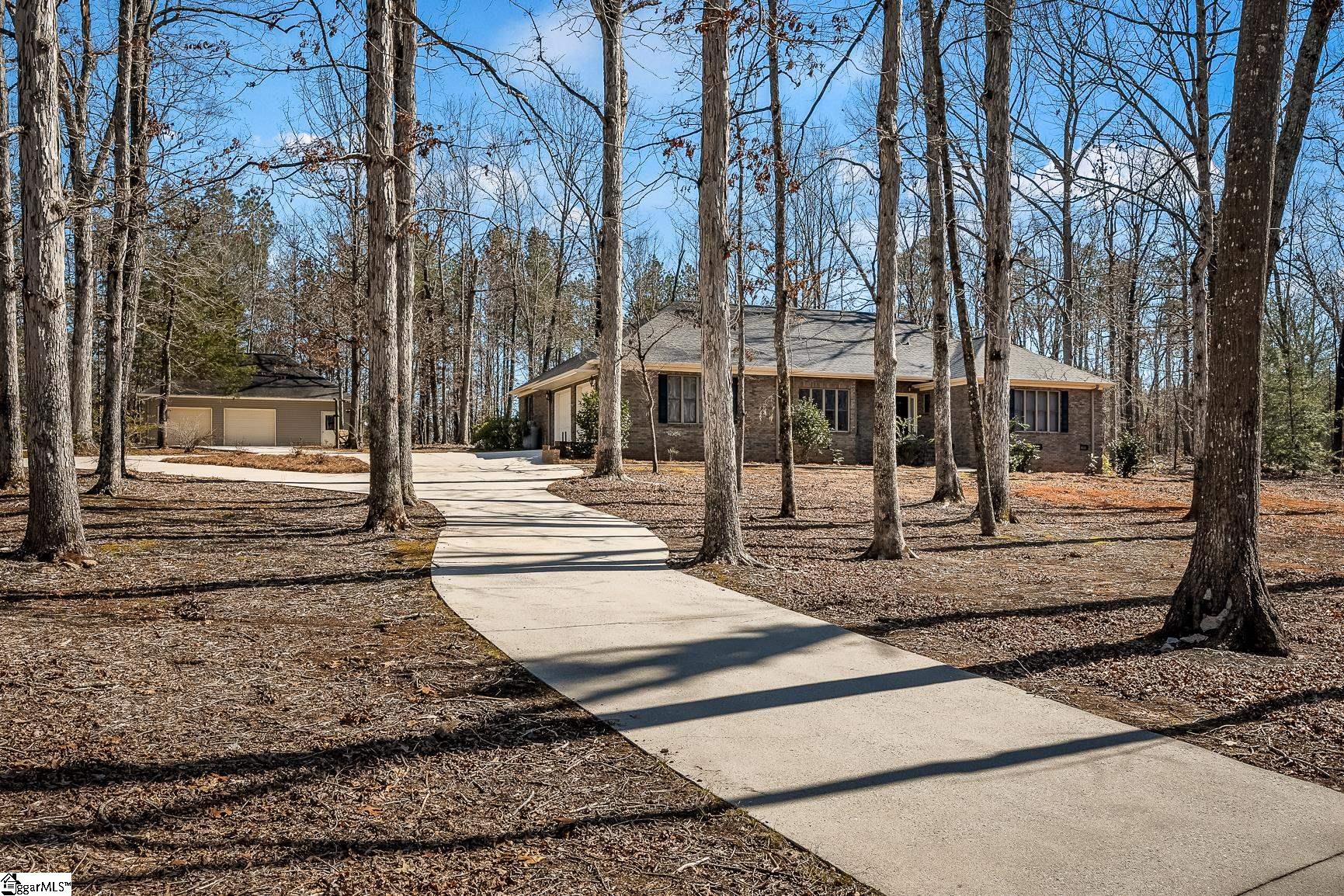 101 Seven Oak Drive Pendelton, SC 29670