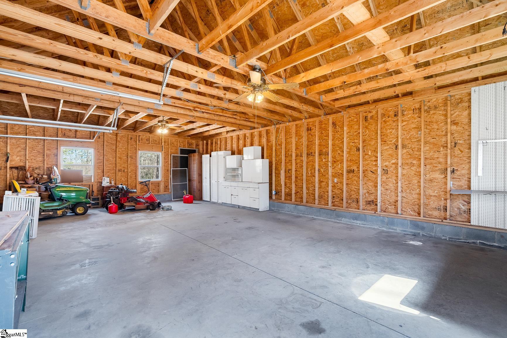 101 Seven Oak Drive Pendelton, SC 29670