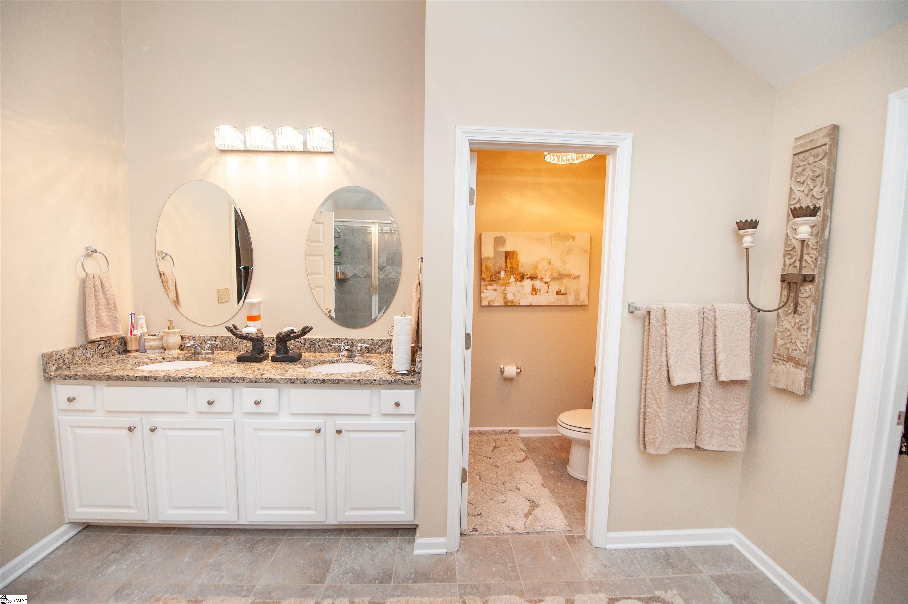 216 Ashcroft Lane Simpsonville, SC 29681