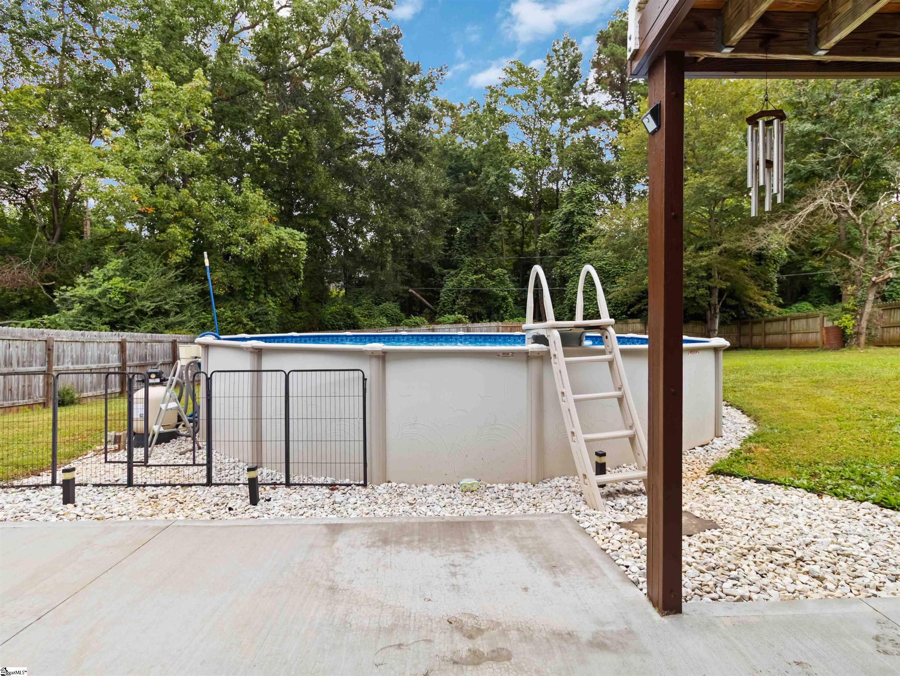 238 River Forest Drive Boiling Springs, SC 29316