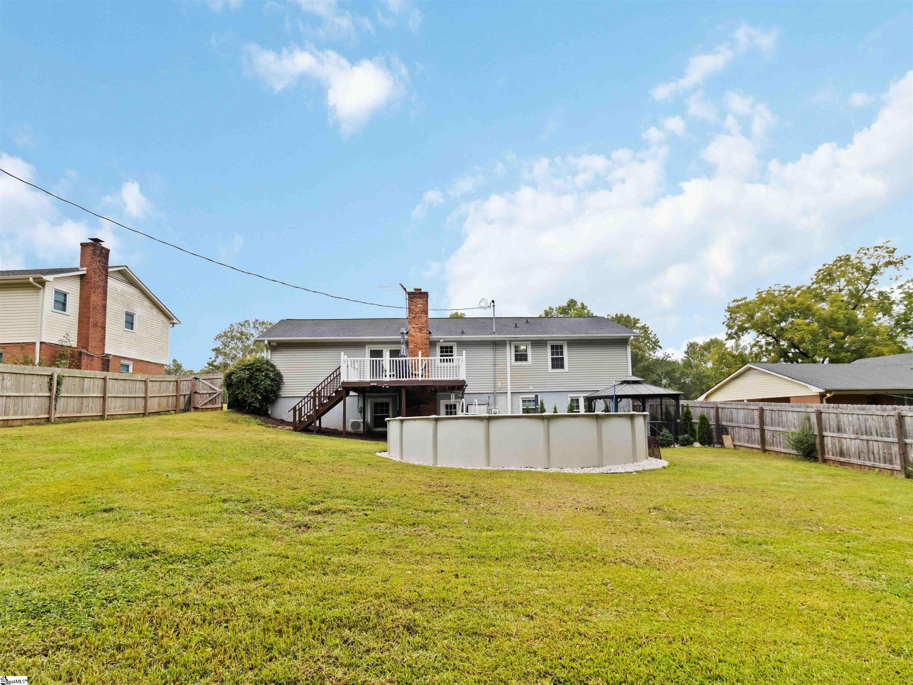 238 River Forest Drive Boiling Springs, SC 29316