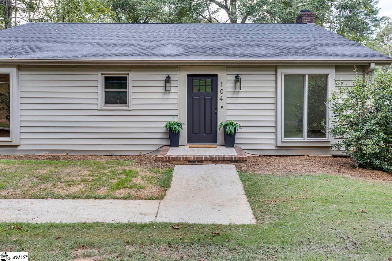 104 Stone Hedge Court Easley, SC 29642