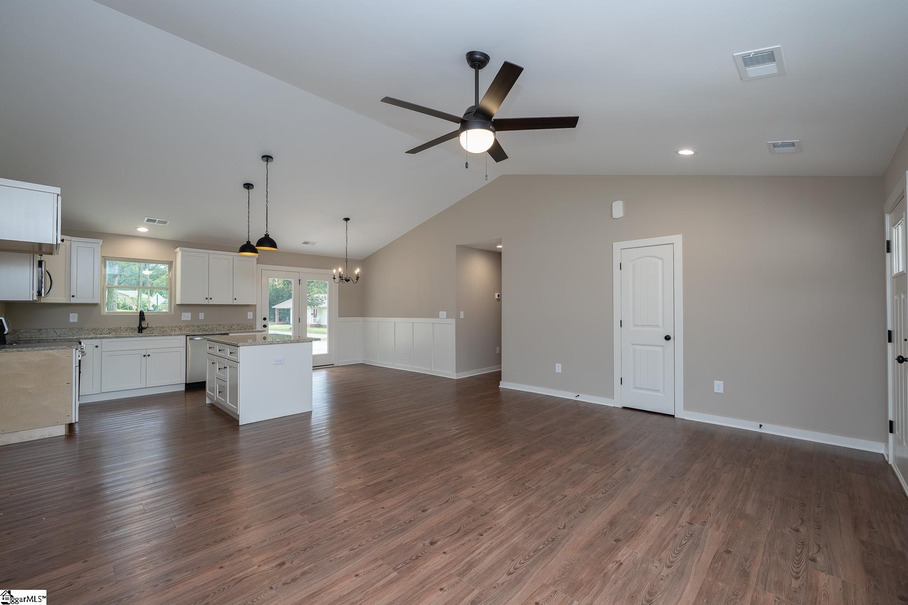 205 Southside Drive Laurens, SC 29360