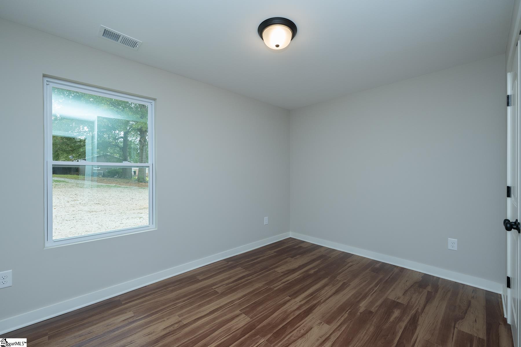203 Southside Drive Laurens, SC 29360