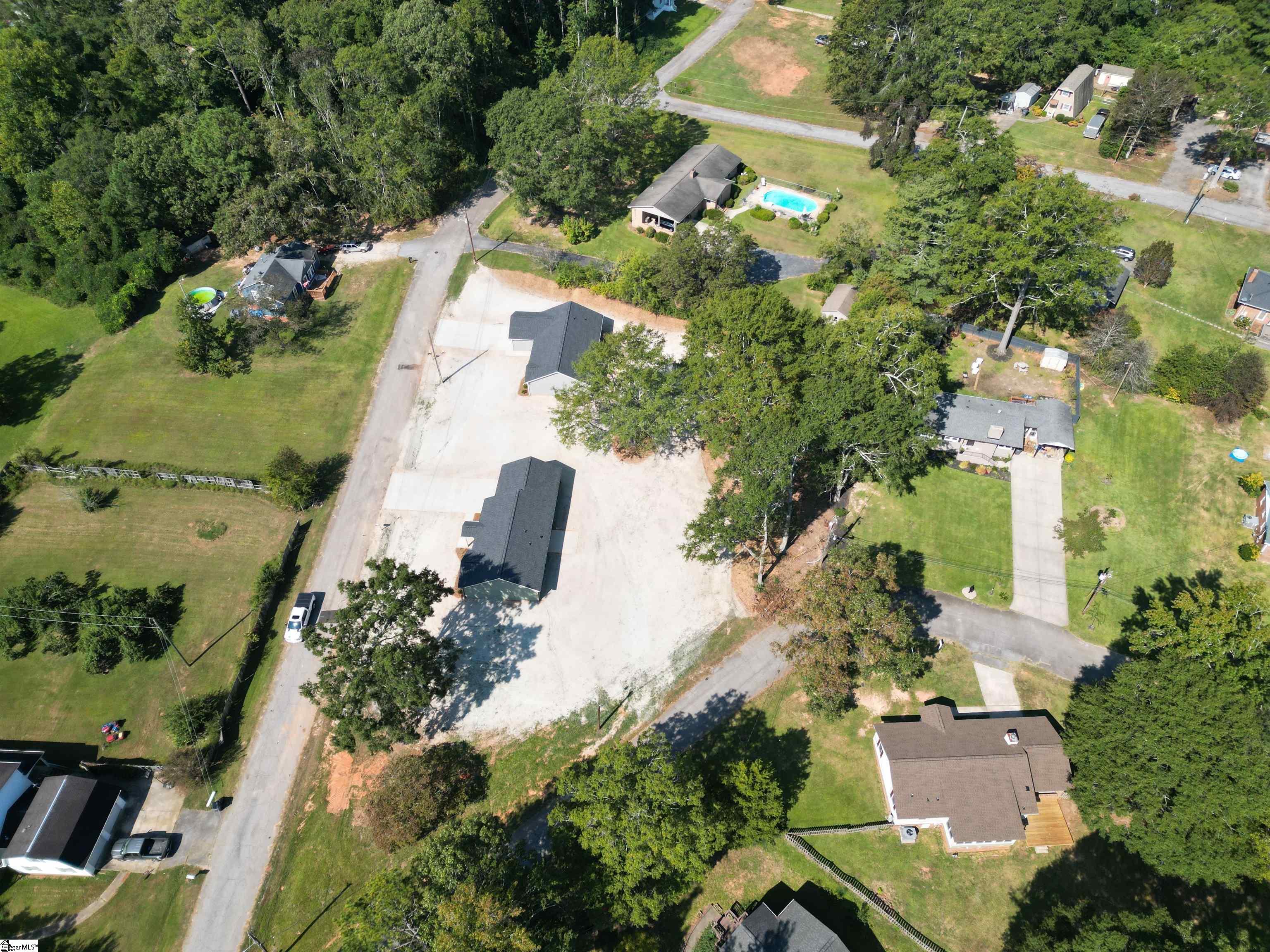 203 Southside Drive Laurens, SC 29360
