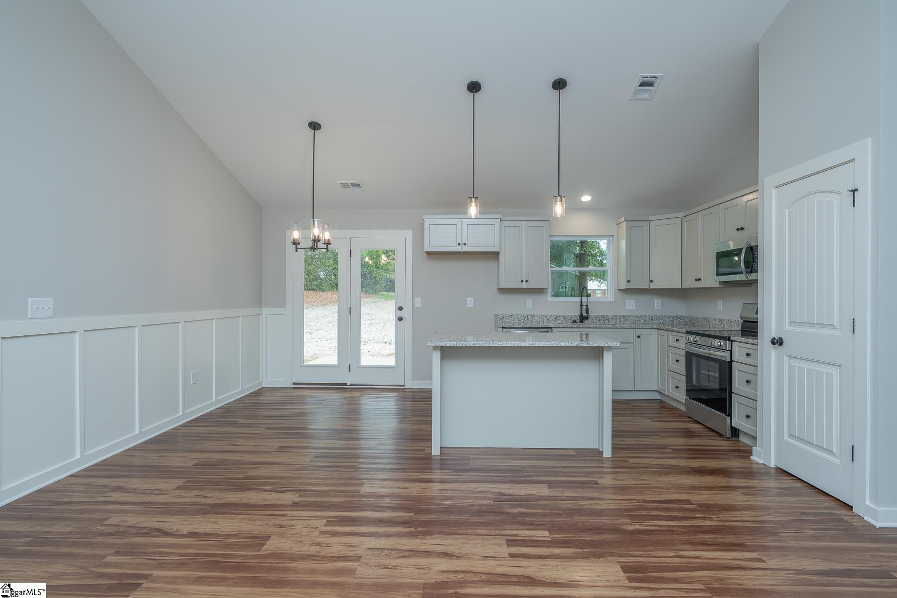 203 Southside Drive Laurens, SC 29360