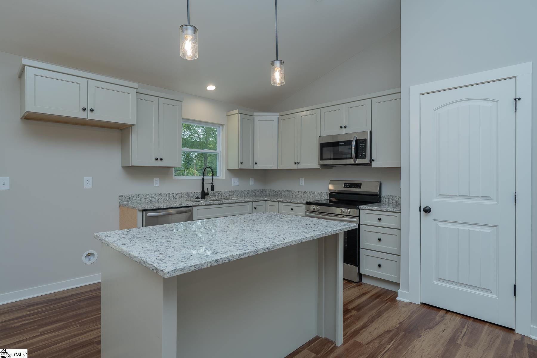 203 Southside Drive Laurens, SC 29360