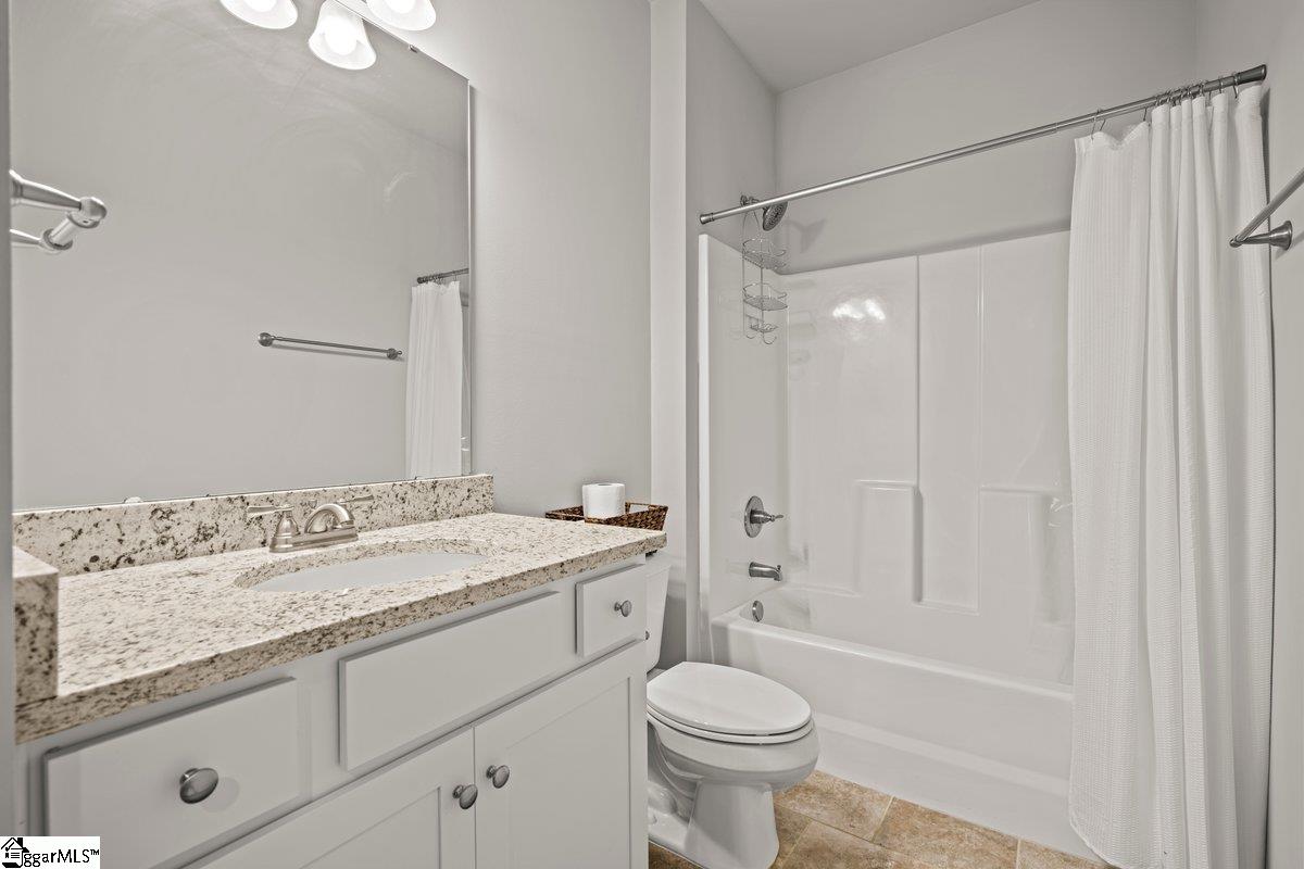 5 Trollingwood Way Pelzer, SC 29669